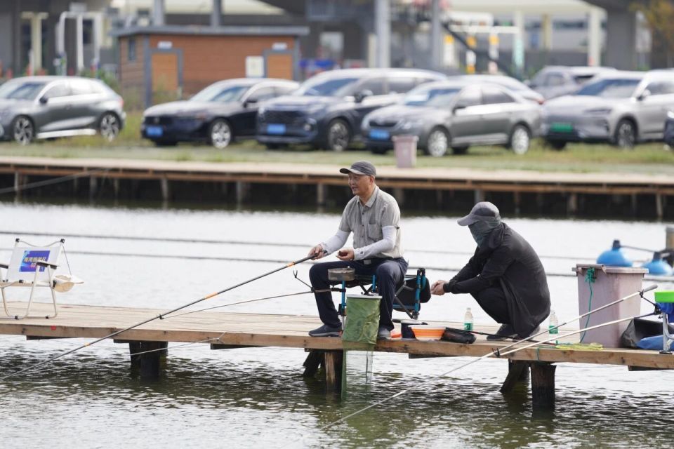 src, 队摘得三等, 放松 src, 队摘得三等, 放松