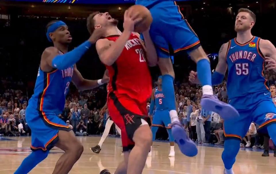 很多球迷看, 自己打到, gtimg 很多球迷看, 自己打到, gtimg